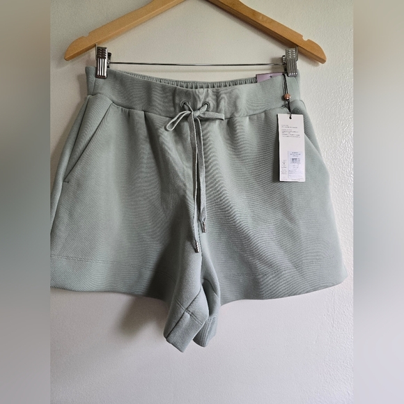 CALIA, Women's Soft Scuba Shorts, Gray Bog, Size Small - NEW!! - Picture 5 of 11